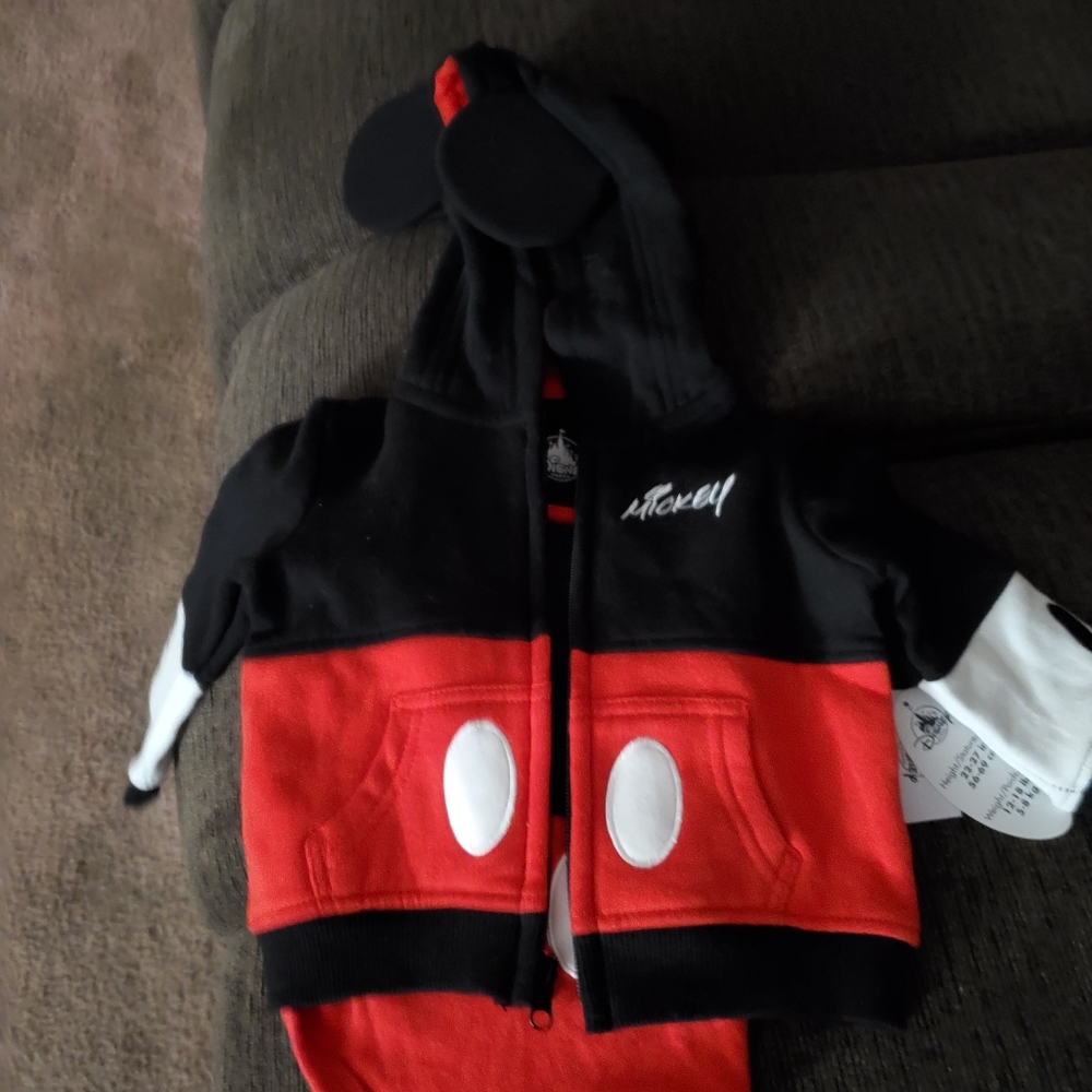Infant Disney Mickey Mouse hoodie w/micky mouse onesie. 3 months - Picture 3 of 8
